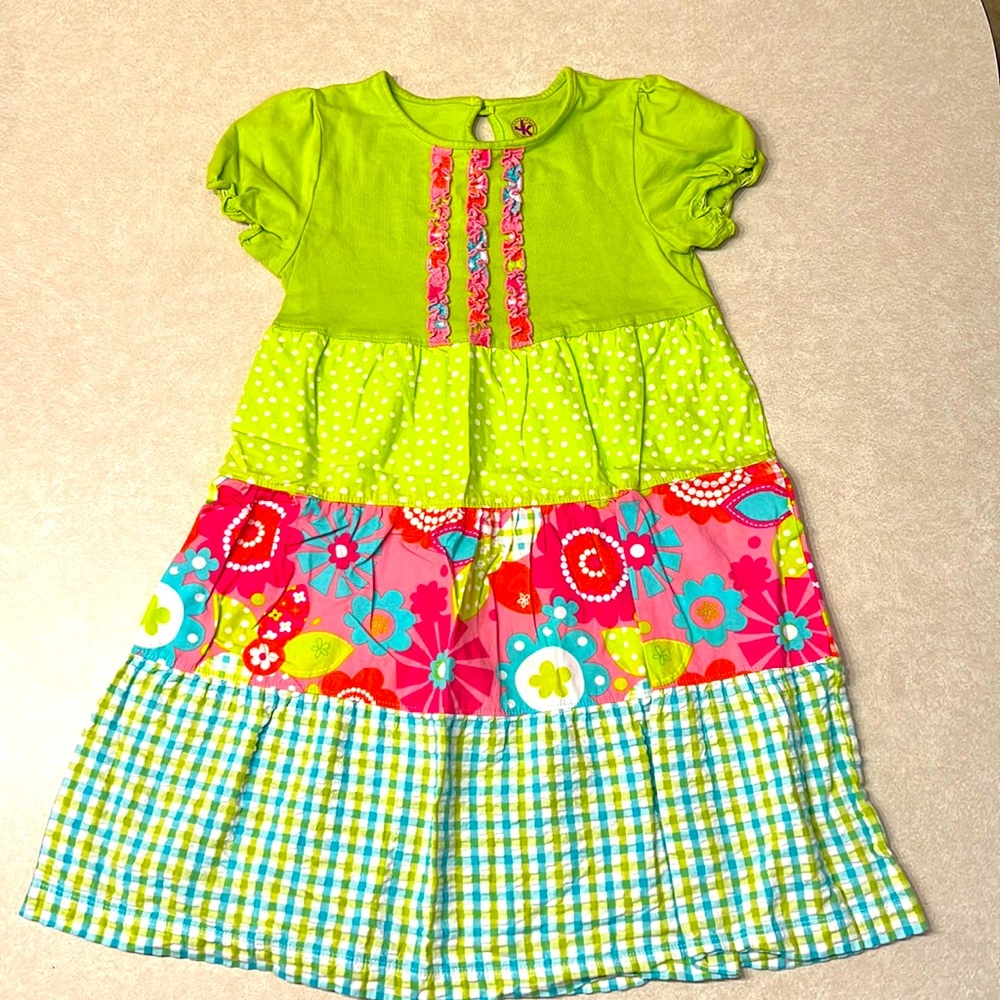 J. Khaki size 6 multicolored, seersucker bottom.